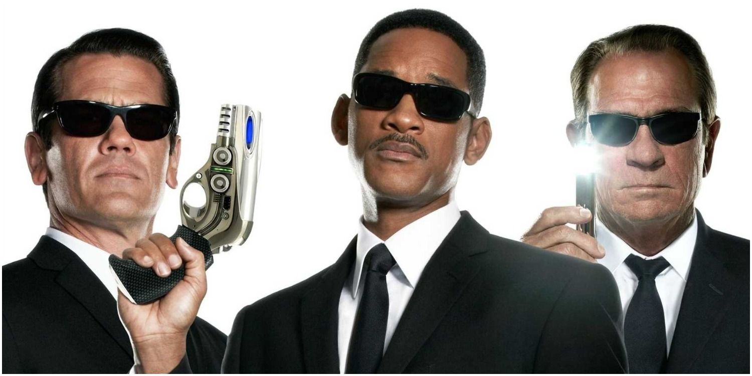 Yougn and Old Agent K and Agent J in Men In Black III.