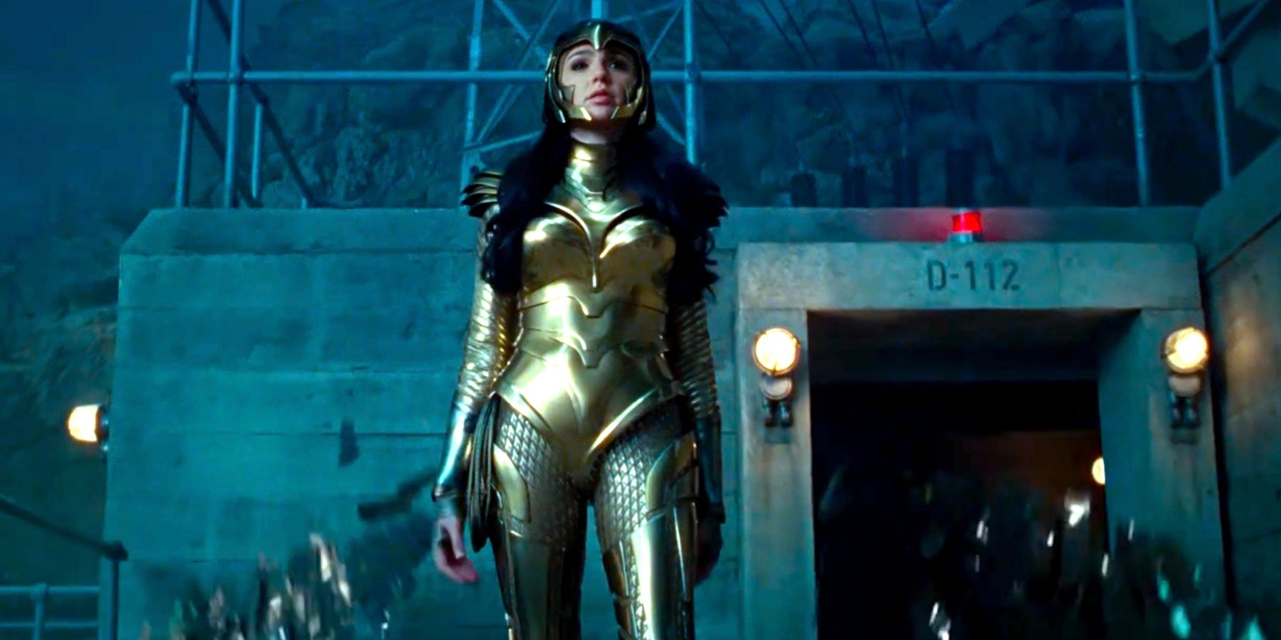 First Wonder Woman 1984 Trailer Reveals Diana's New Golden Eagle Armor