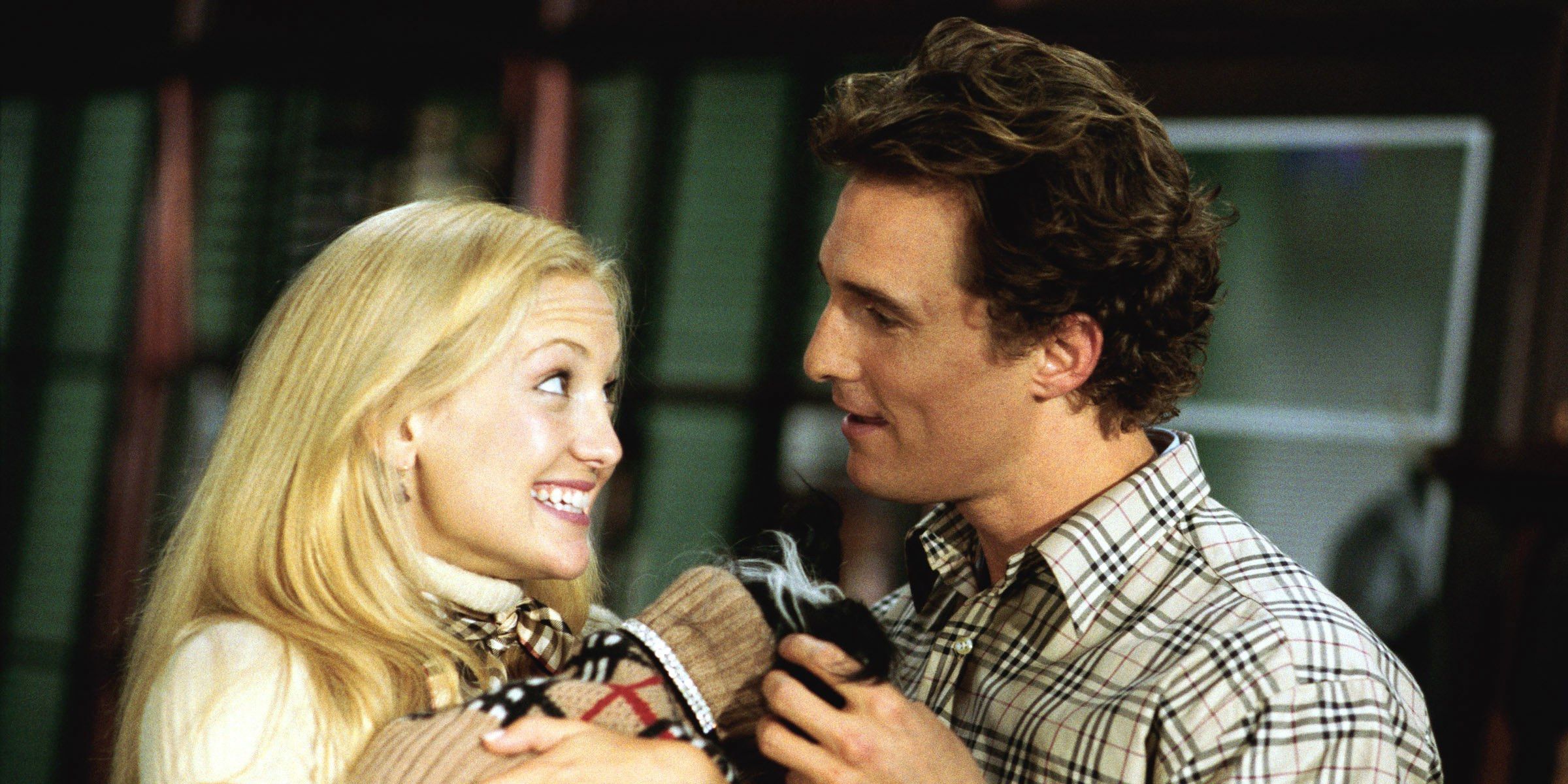 Kate Hudson e Matthew Maconoughey com um cachorrinho em How To Lose A Guy In 10 Dates