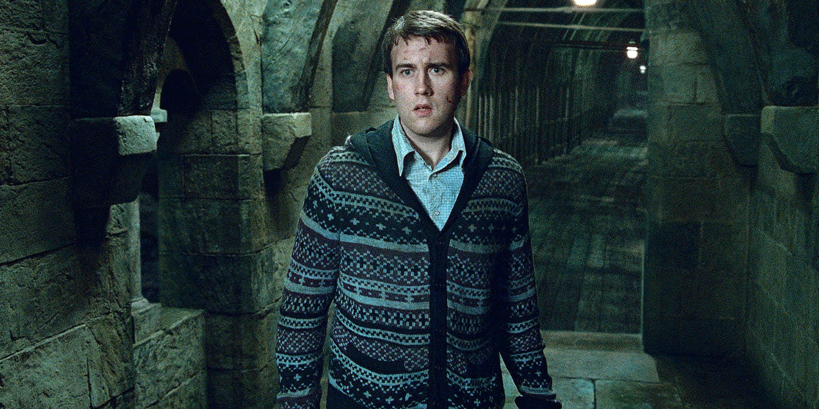 Neville parado na ponte em Harry Potter e as Relíquias da Morte