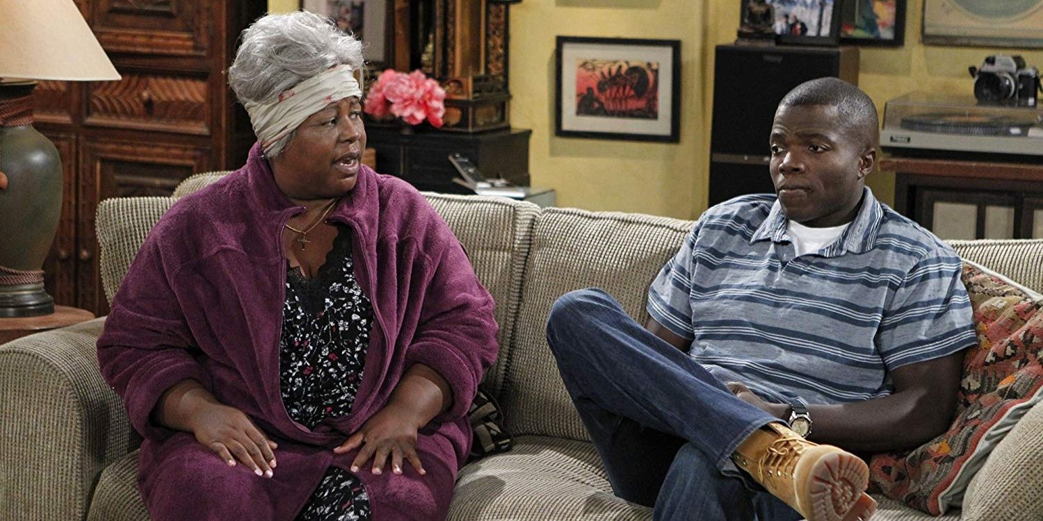 Mike & Molly: Main Characters, Ranked By Intelligence - Who Is Mike's Mother On Mike And Molly
