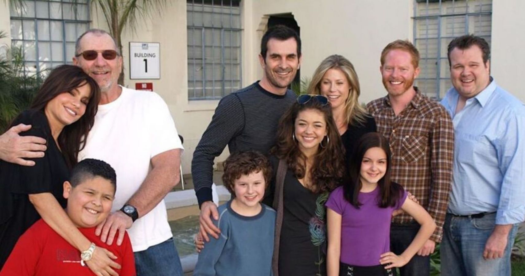 Modern Family: What Were The Characters Salaries In The ...
