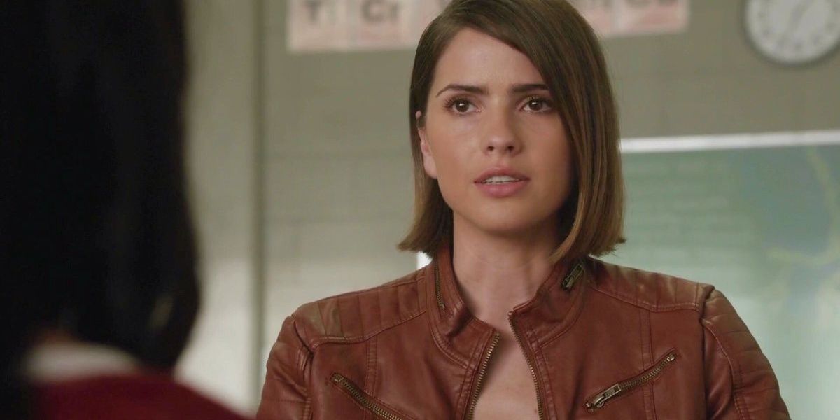 Teen Wolf 8 Ways Malia Wouldve Been The Better Protagonist Than Scott
