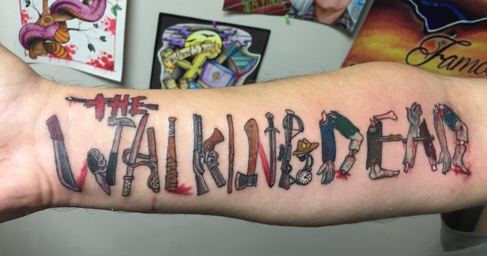 Tattoo Artist Creates Huge The Walking Dead Design On Fans Back