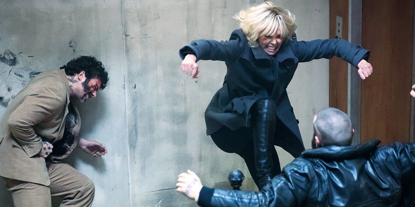 Charlize Theron in Atomic Blonde action scene