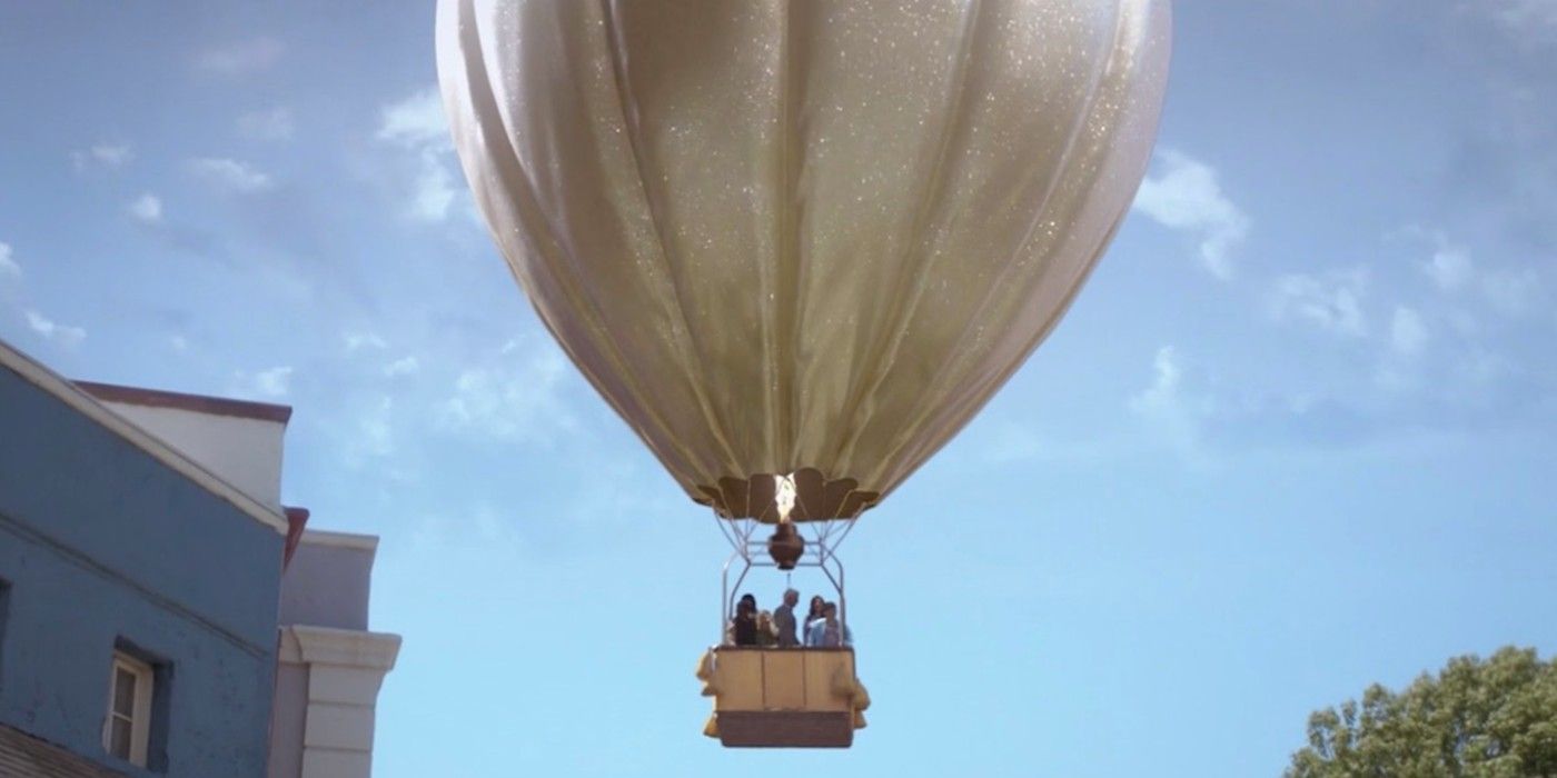 The Golden Balloon that takes the Soul Squad to the Good Place in The Good Place