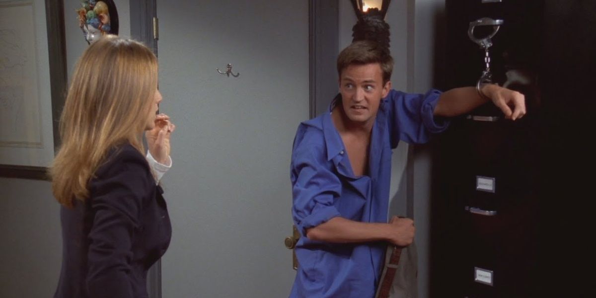 Chandler Handcuffed talking to Rachel in Friends