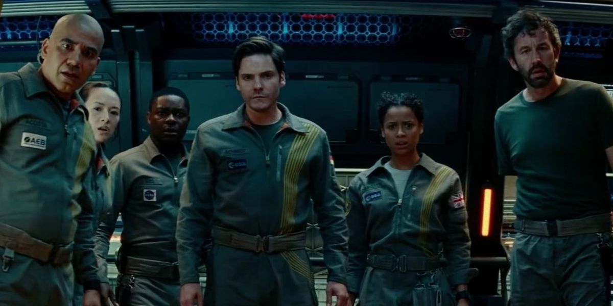 Cloverfield Paradox Image Cropped