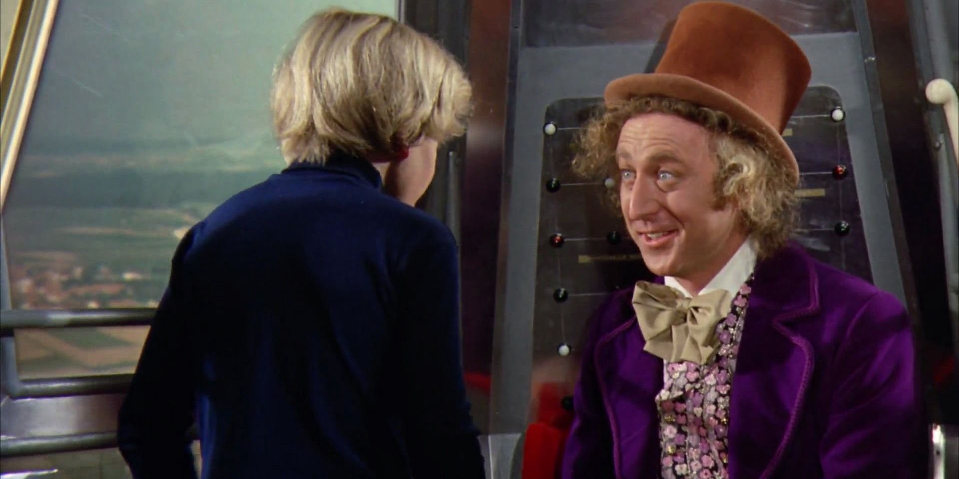 10 Weird Things Cut From Willy Wonka & The Chocolate Factory Movie (That  Were In The Books)