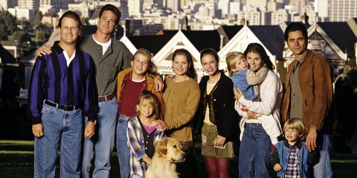 Full House Cast Outside of Painted Ladies