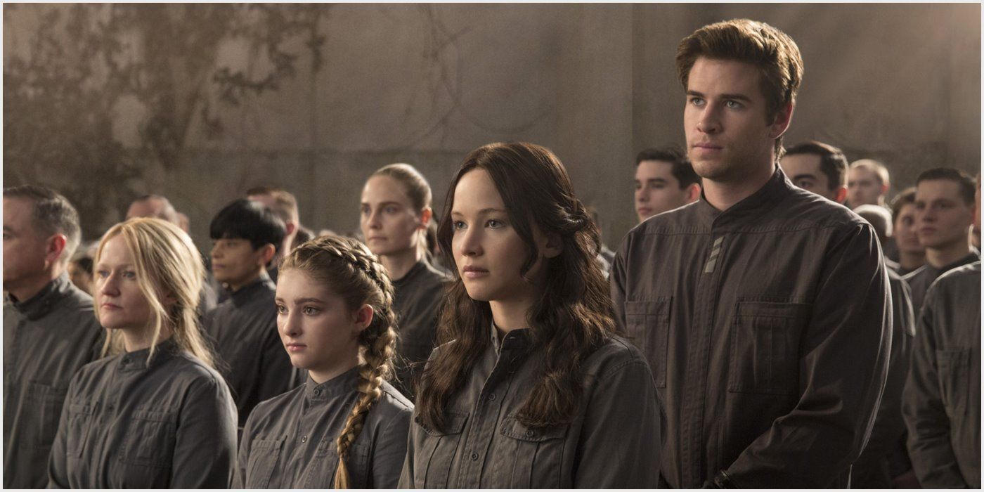 Gale and Katniss' family The Hunger Games