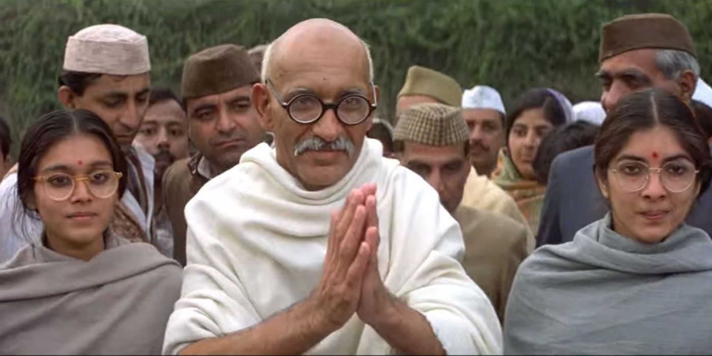 Gandhi greeting the people.