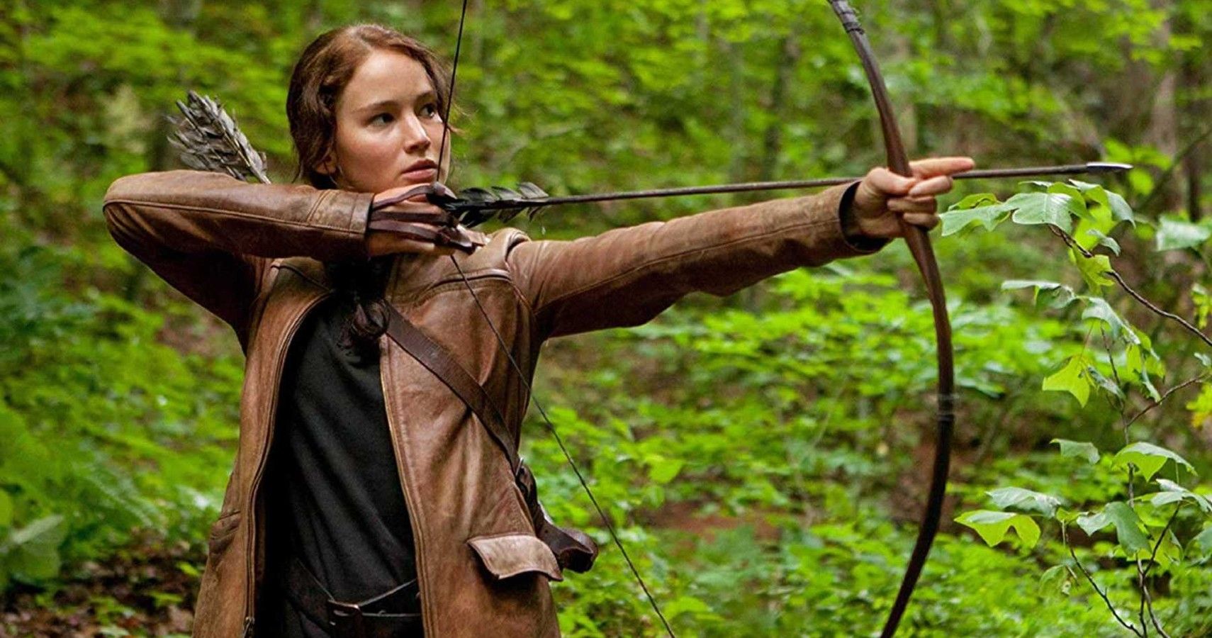 The Hunger Games Katniss 5 Best Outfits (& 5 Worst)