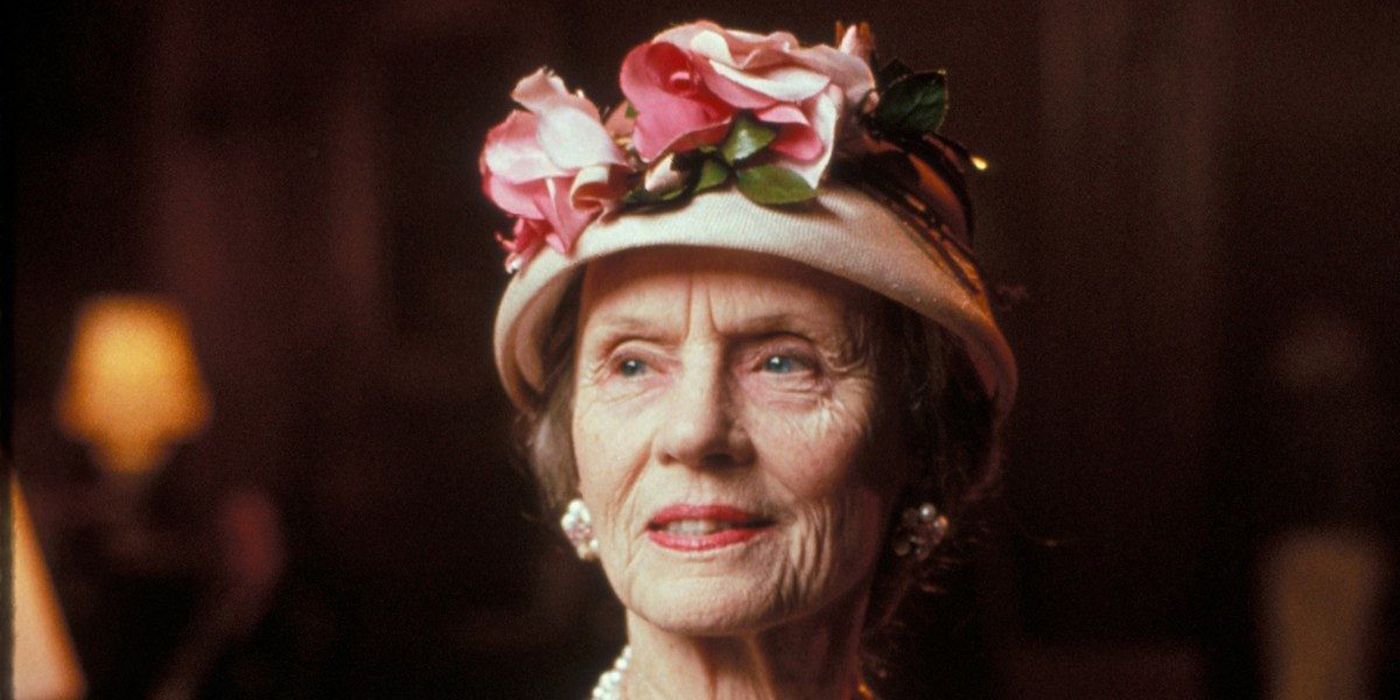 Jessica Tandy en su papel ganador del Oscar en Driving Miss Daisy.