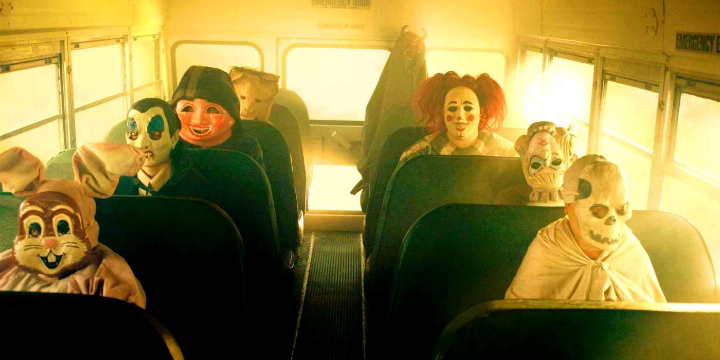 Enfants dans un bus scolaire dans Trick R Treat