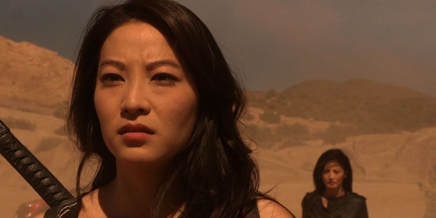 Kira stands in the desert to meet the Skinwalkers in Teen Wolf