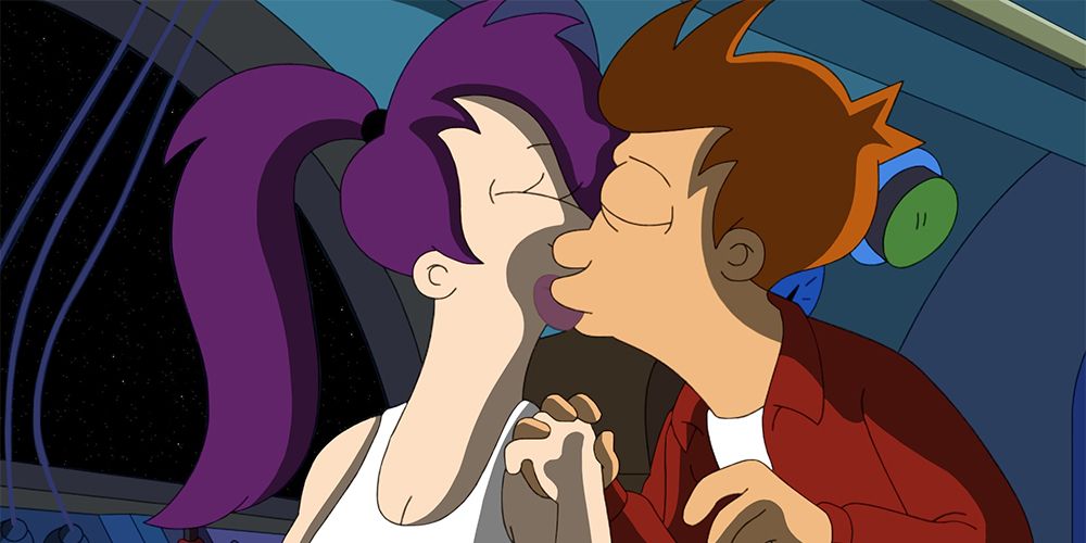 Leela and Fry Kiss