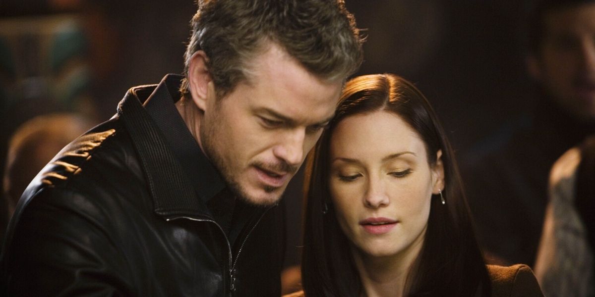 Mark and Lexie looking serious on Grey's Anatomy