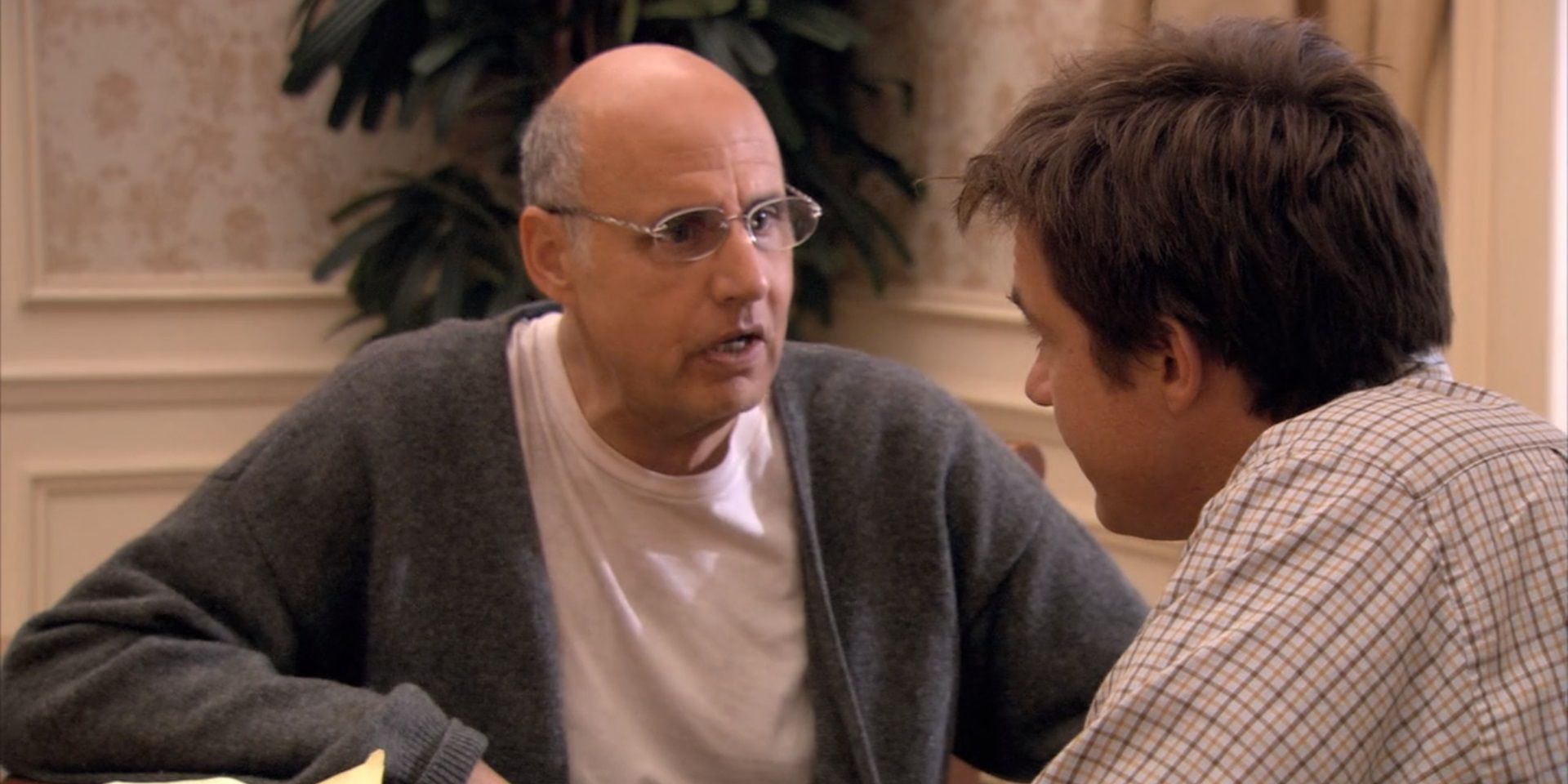 Michael and George Sr talk in Arrested Development