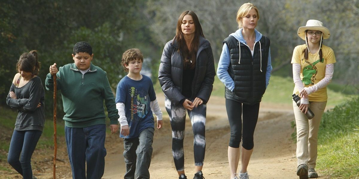 Gloria and Claire hiking with their kids on Mother's Day in Modern Family