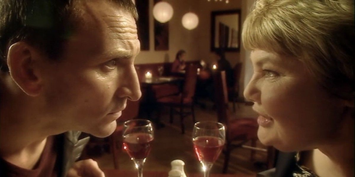 The Ninth Doctor and Margaret Blaine face to face in Doctor Who