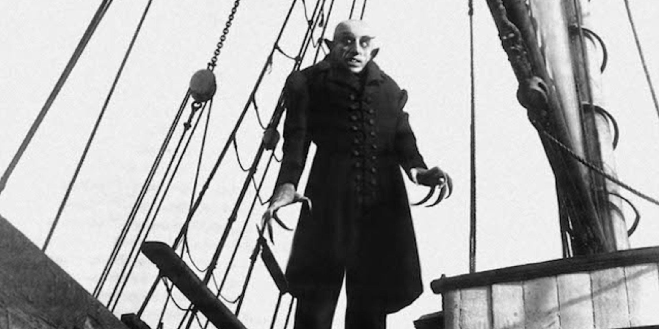10 Best Black & White Horror Movies Ranked