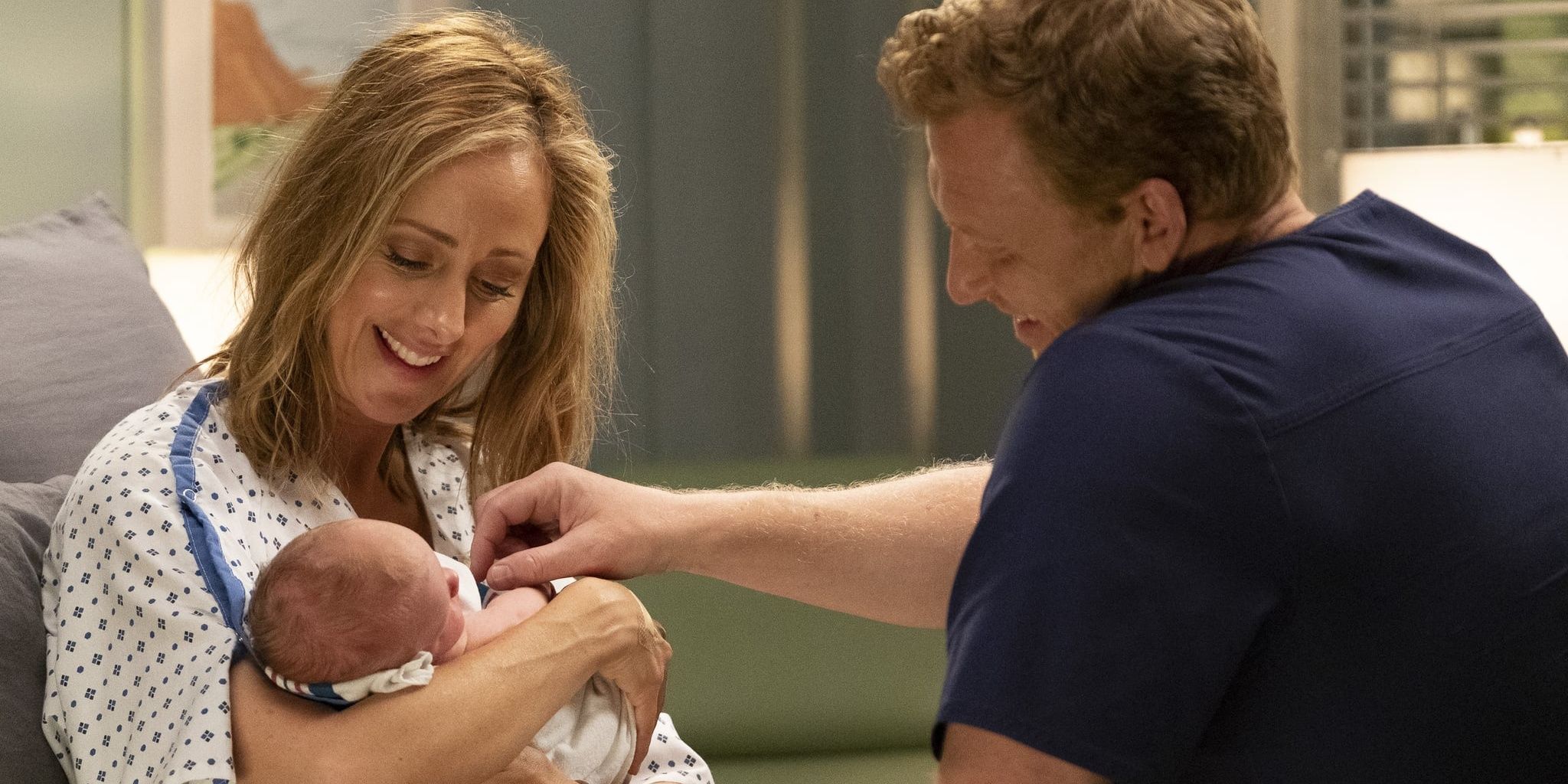 Owen and Teddy welcome their daughter in Grey's Anatomy