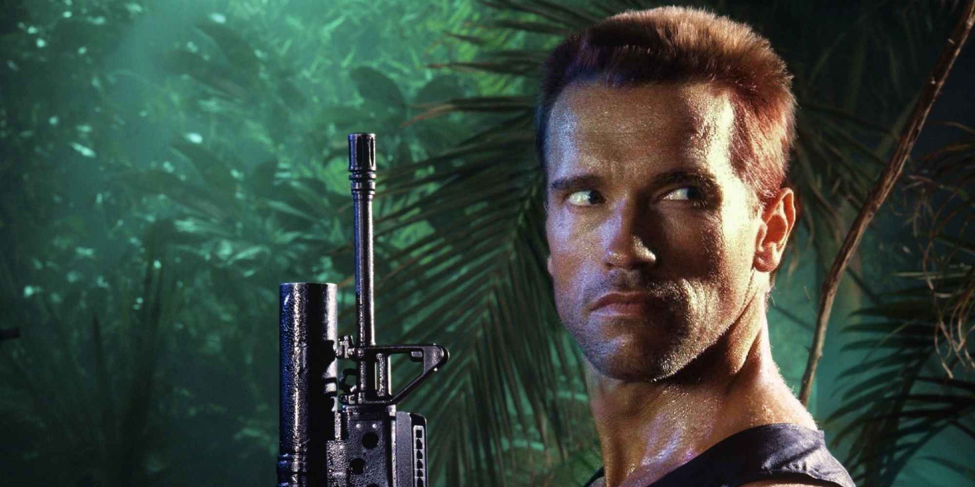 Arnold Schwarzenegger as Dutch with hus jun in the 1987 film Predator.