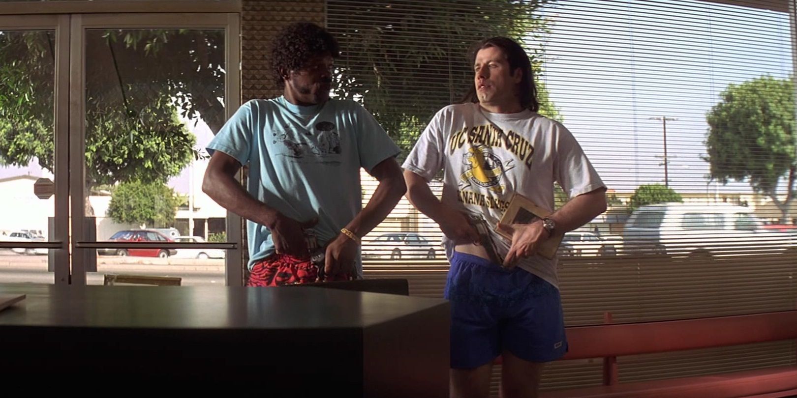 Jules and Vincent conceal their weapons in a diner in Pulp Fiction