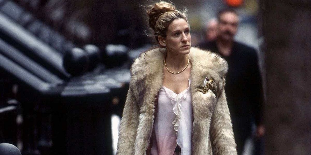 Carrie in a fur coat