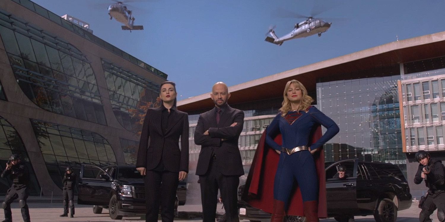 Supergirl Lex Luthor Lena Luthor in DEO Advertisement
