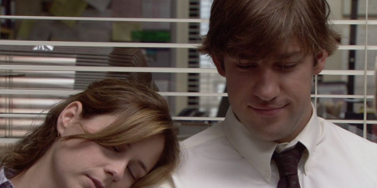 Pam falls asleep on Jim's shoulder on The Office