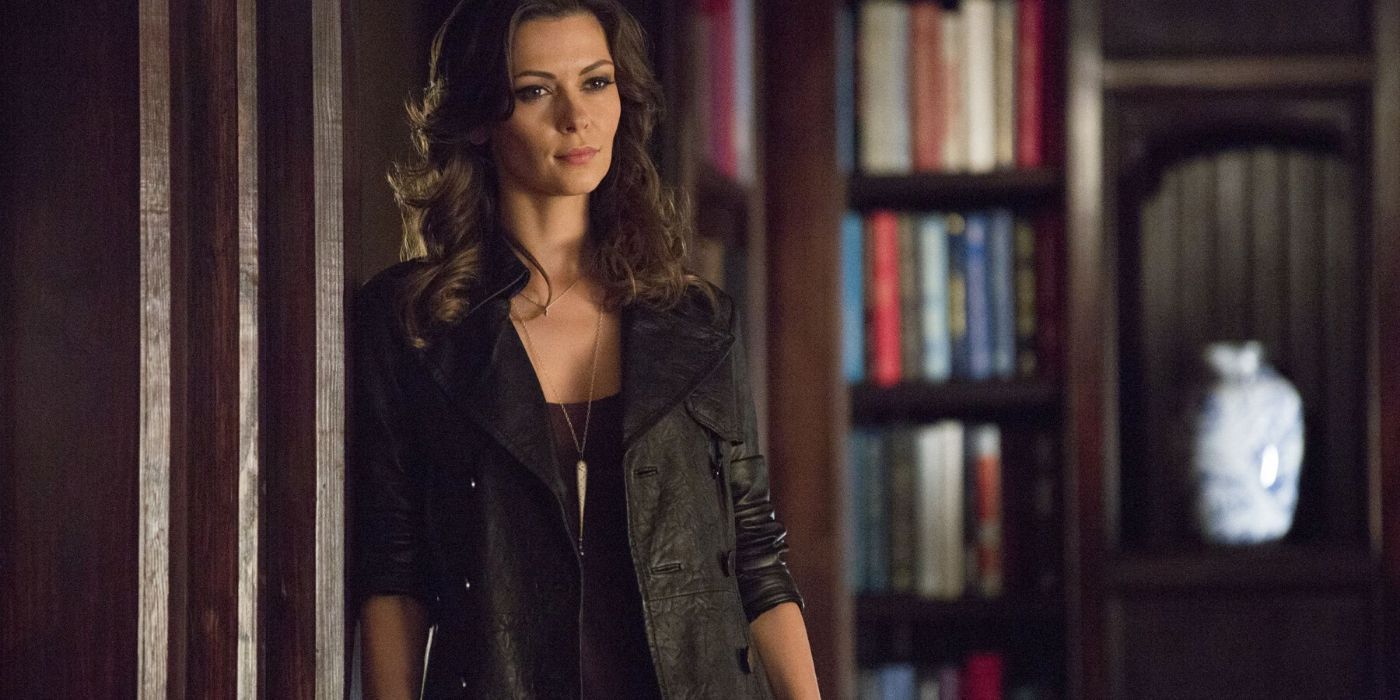 Nadia standing in a room in The Vampire Diaries