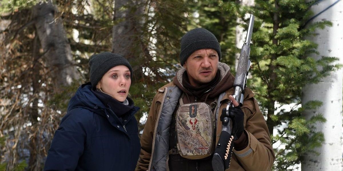 Elizabeth Olsen and Jeremy Renner in Wind River