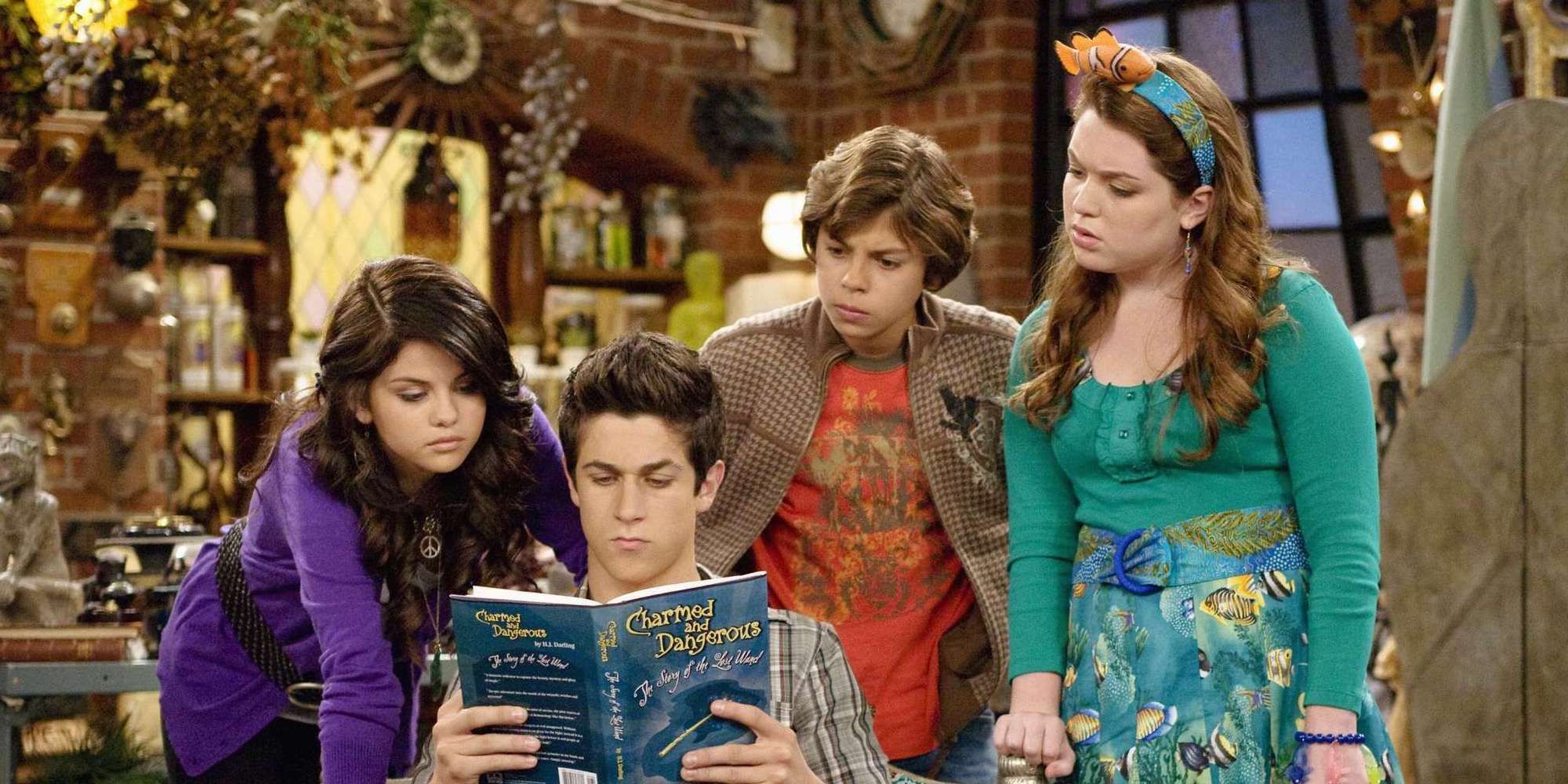 Wizards Of Waverly Place 10 Worst Things The Russos Did To Each Other