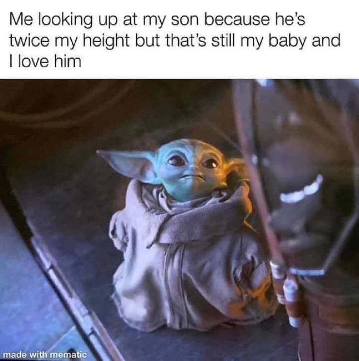 15 Funniest Baby Yoda Looking Up Memes Screenrant