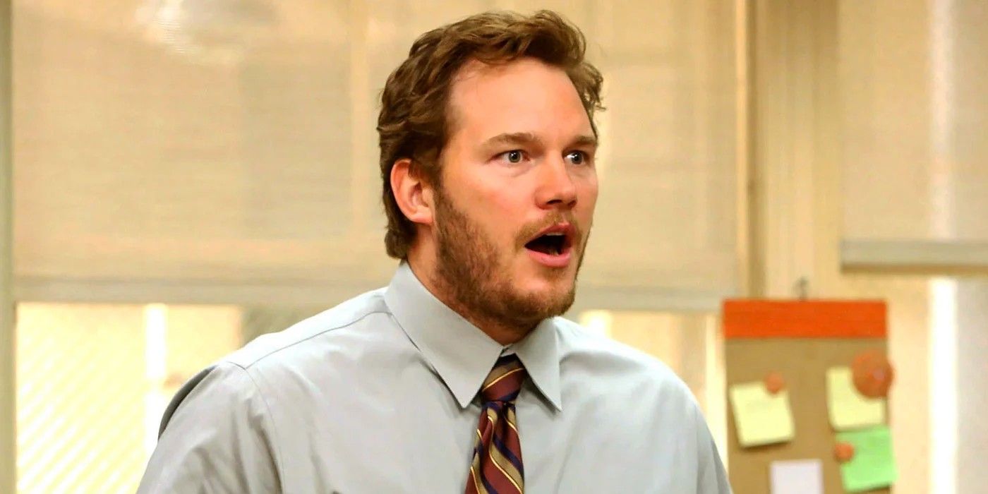 Andy Dwyer in the office in Parks and Recreation