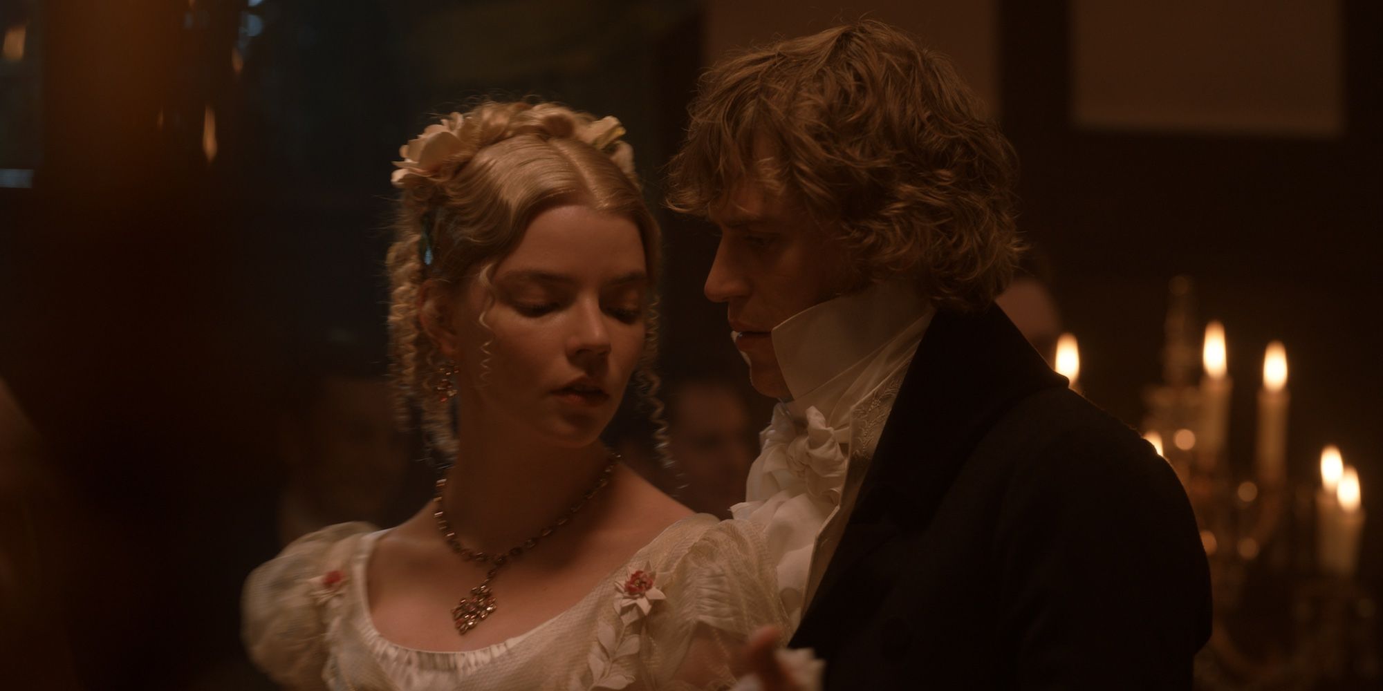 Anya Taylor-Joy and Johnny Flynn dancing in Emma (2020)