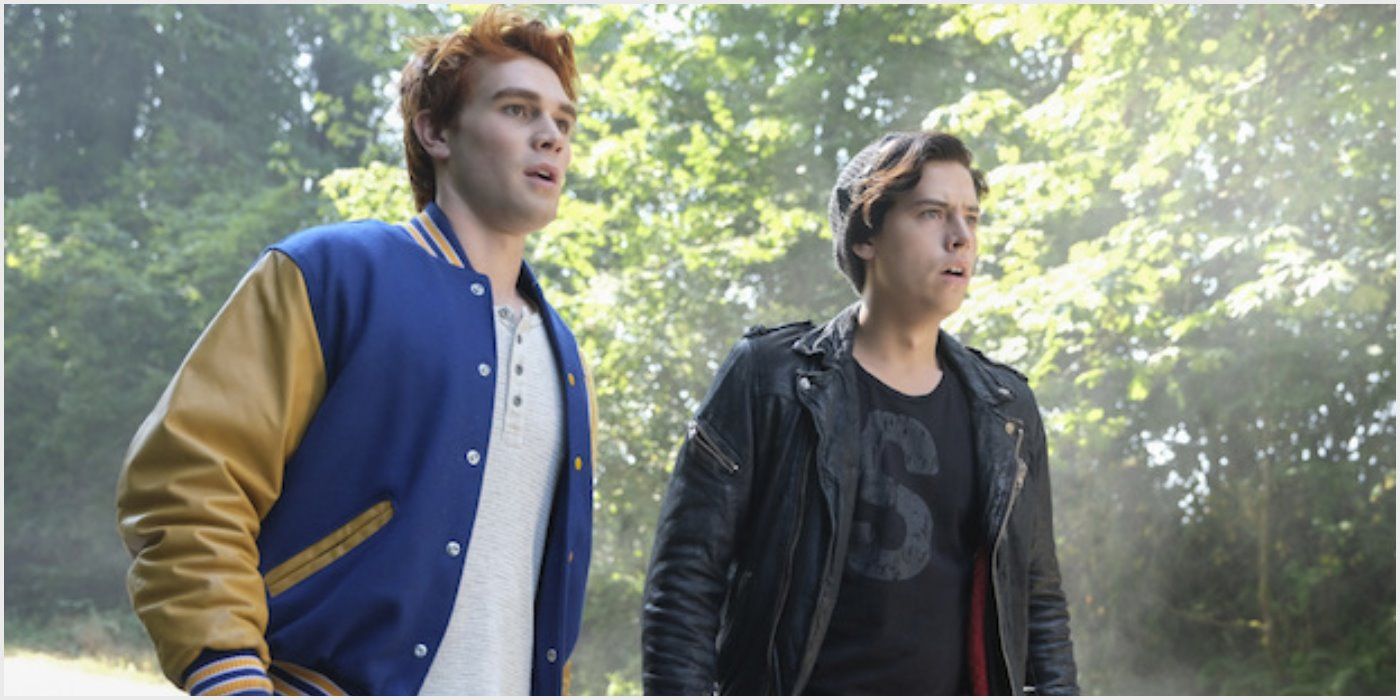 Archie and Jughead participate in the Riverdale Drag Race