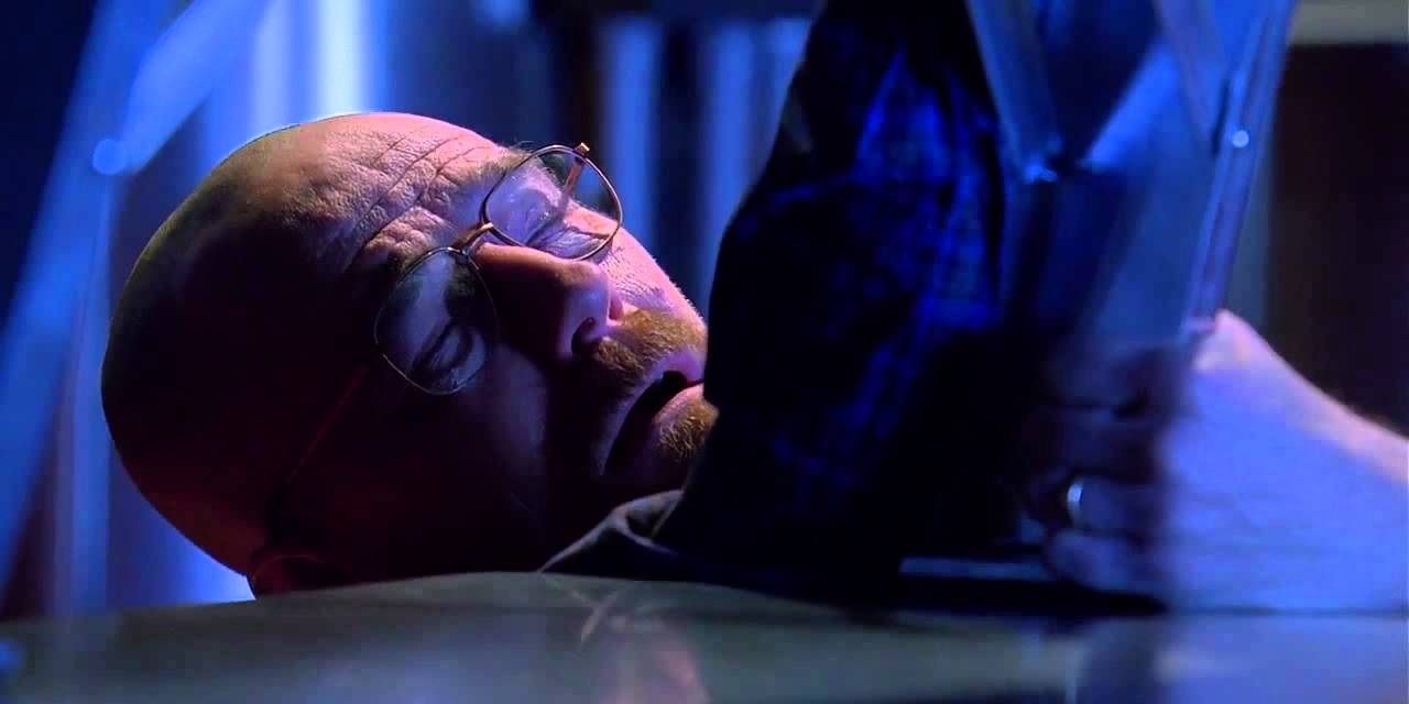 Walt falling asleep in Breaking Bad 