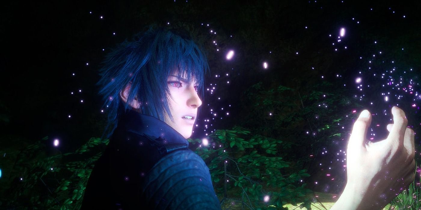 Noctis holds an element in Final Fantasy XV