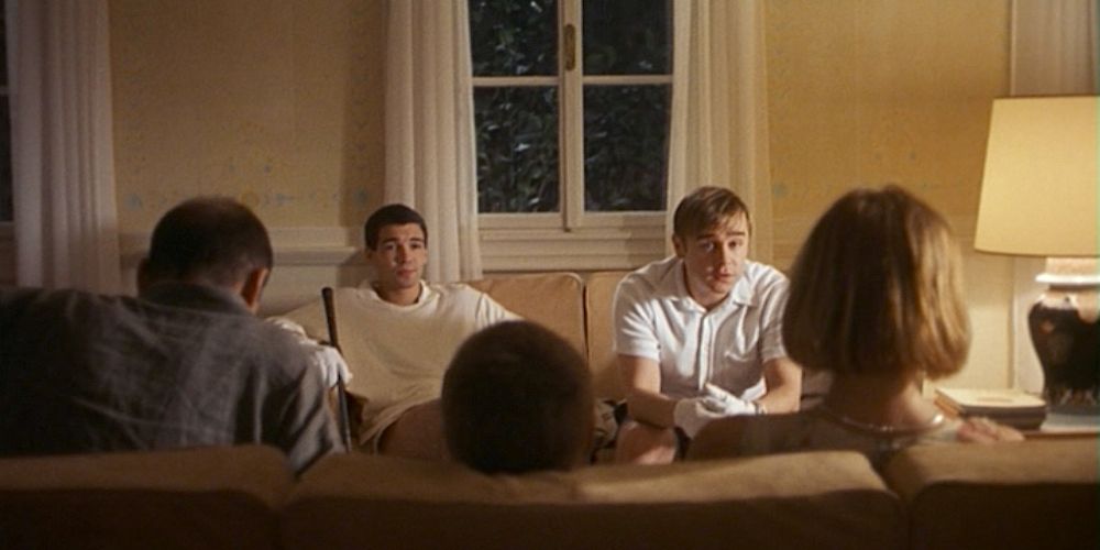 Chatting on the sofa in Funny Games