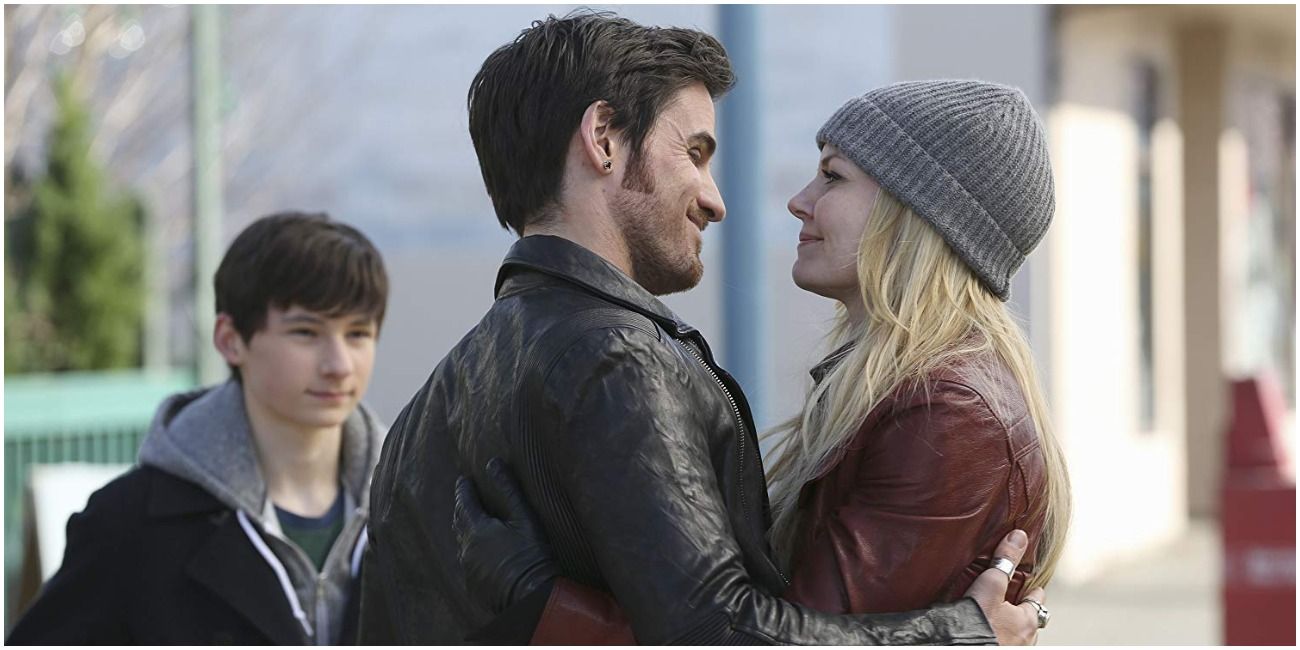 Hook and Emma in Once Upon a Time.