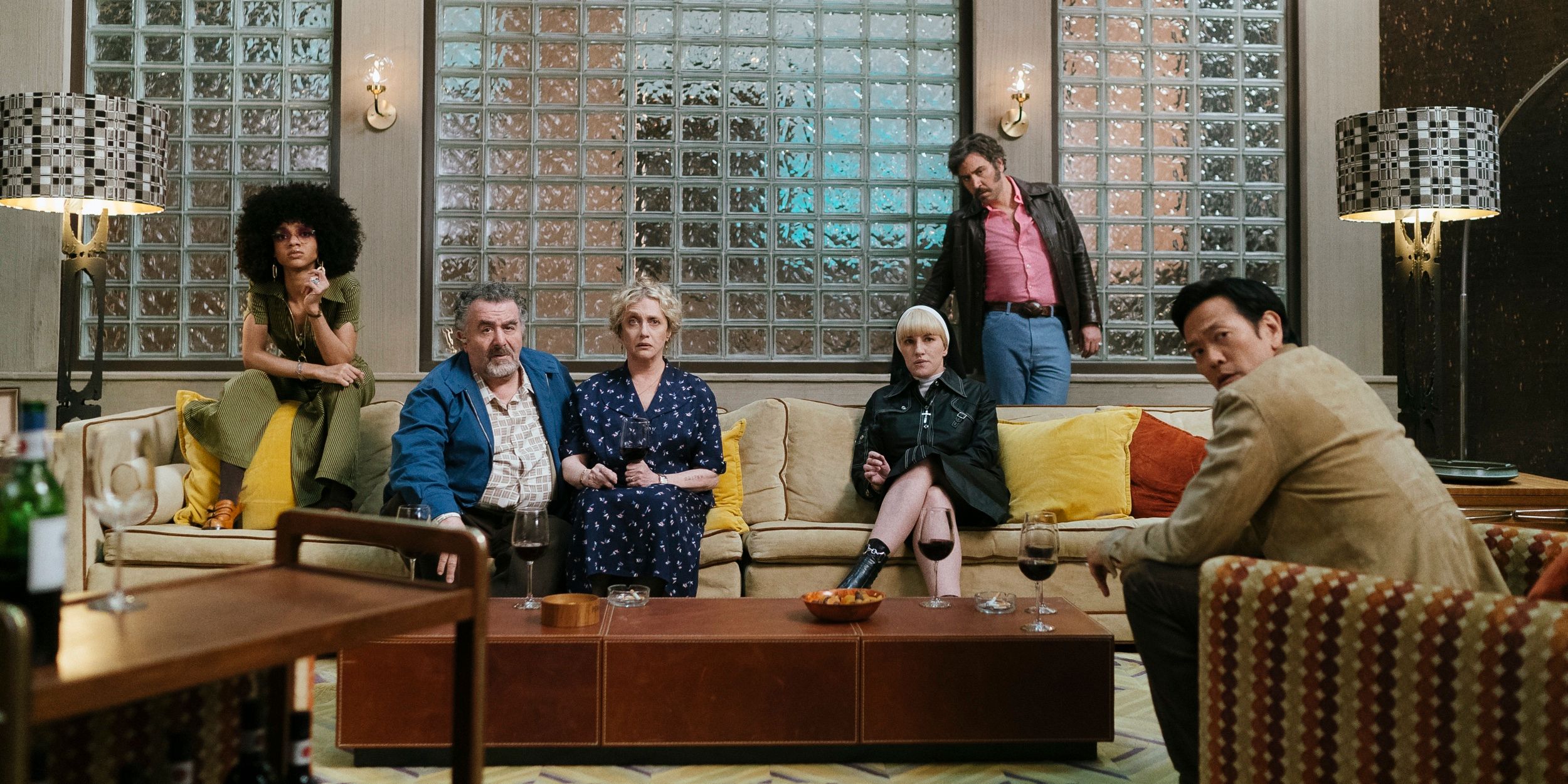 Hunters TV show cast photo