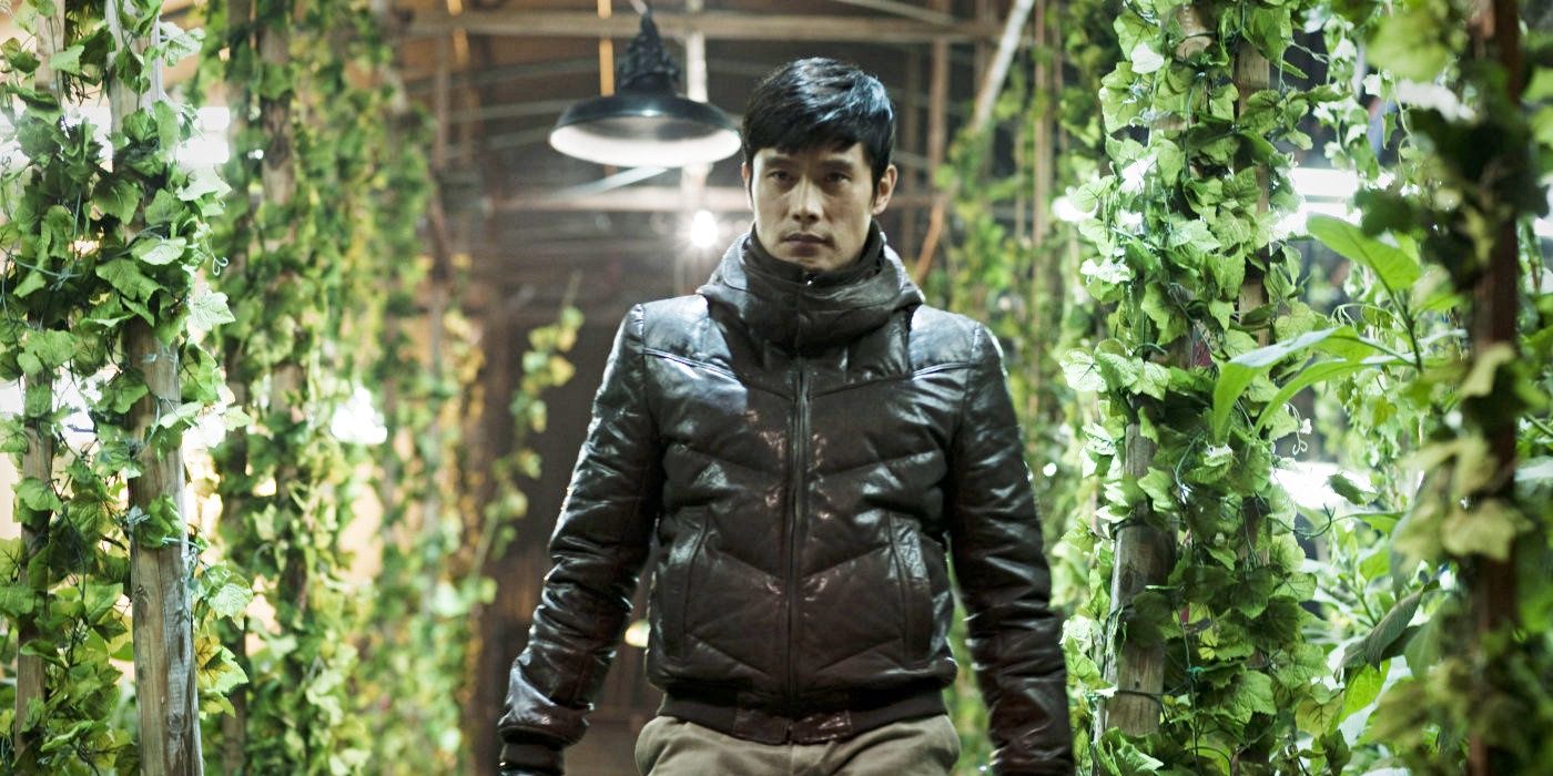 Kim Soo-hyun in the forest in I Saw The Devil