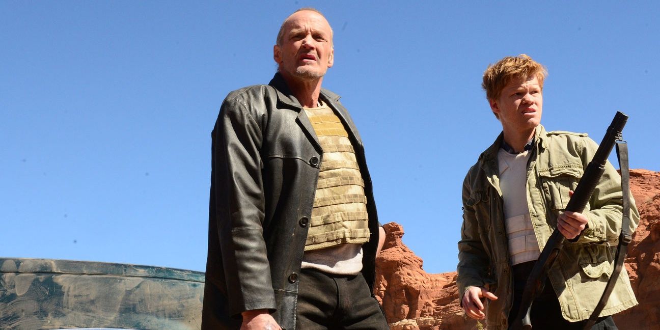 Uncle Jack standing in the desert with Todd in Breaking Bad