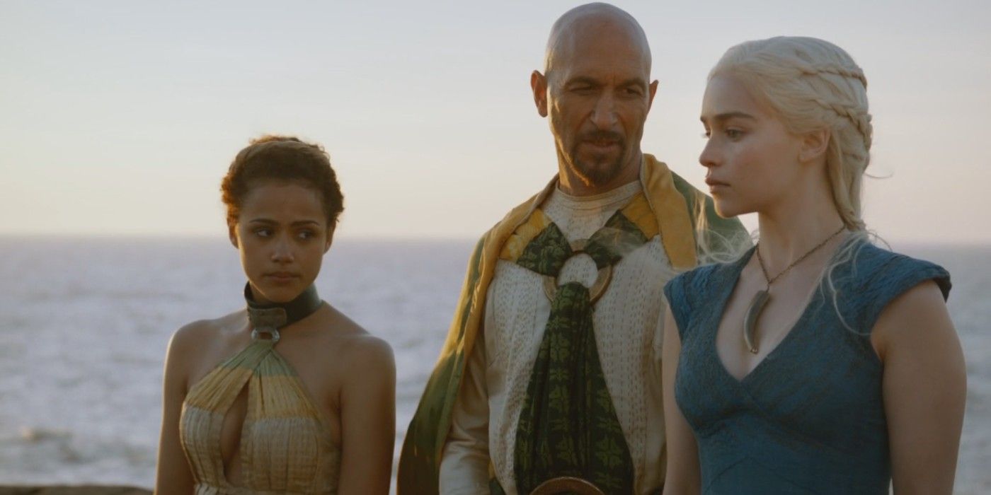 Missandei, Master Kraznys, and Daenerys talking while walking in Game of Thrones.
