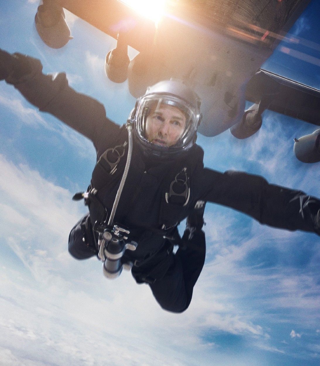 Mission Impossible Fallout Tom Cruise skydive Vertical
