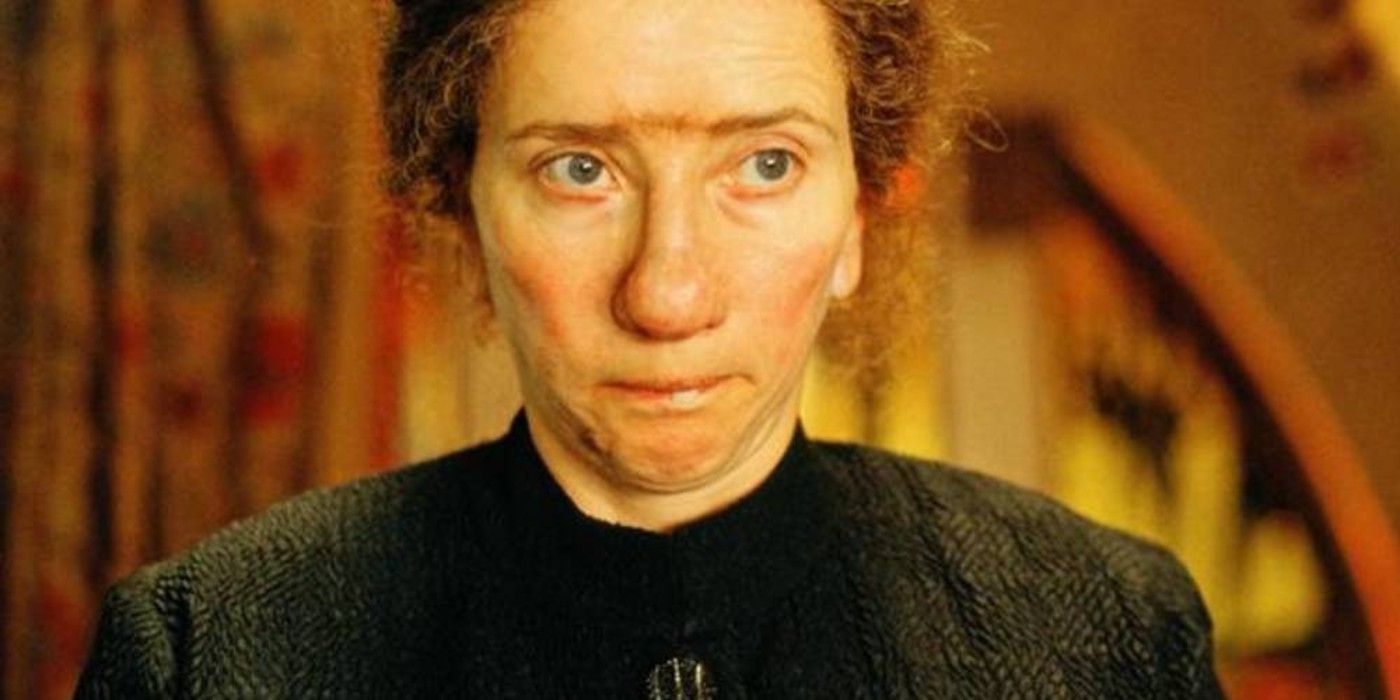 Nanny McPhee with a unobrow and long front tooth