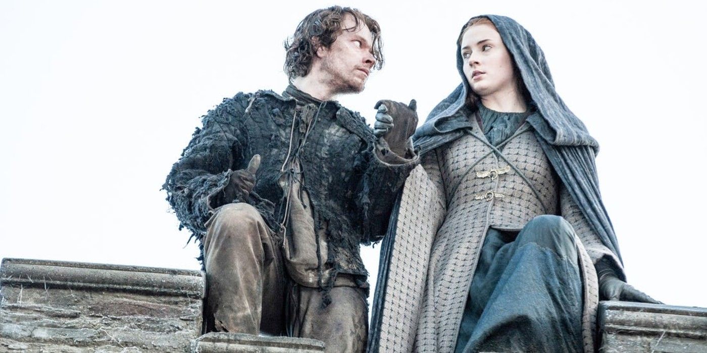 Sansa and Theon escaping Winterfell in Game of Thrones. 